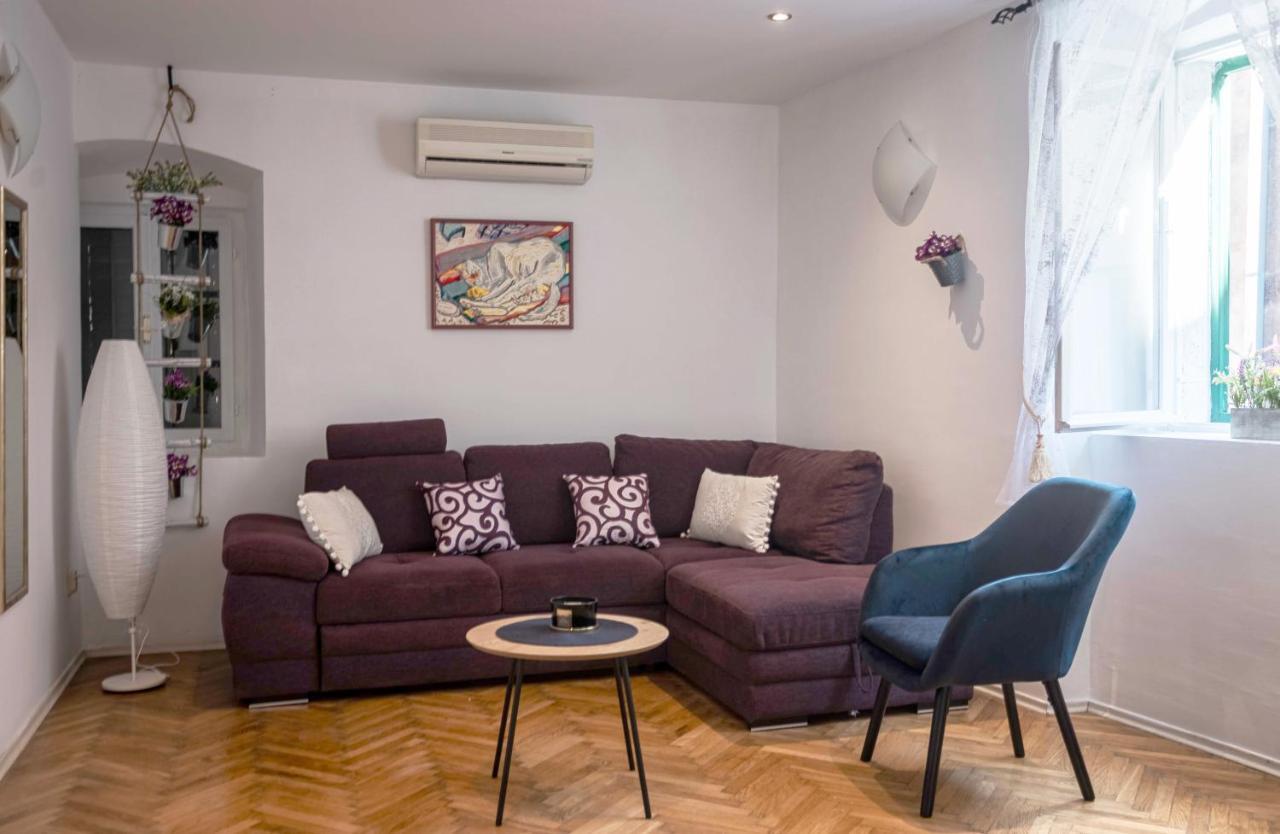 Daloro Suite Split Bagian luar foto