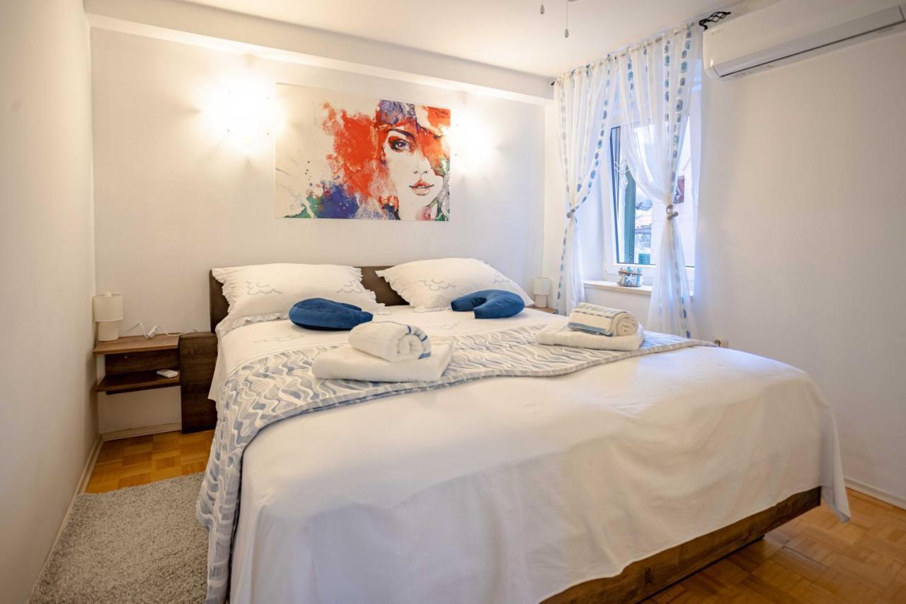 Daloro Suite Split Bagian luar foto