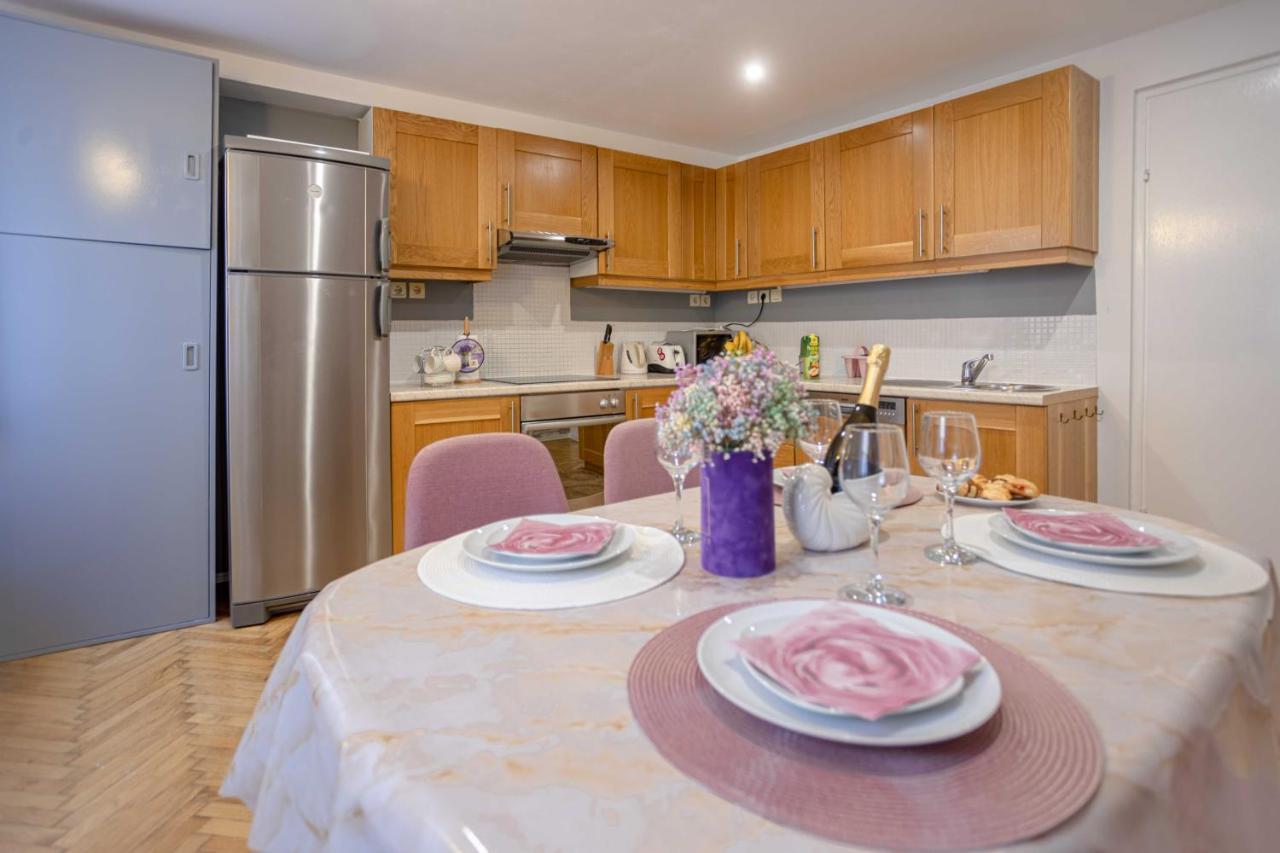 Daloro Suite Split Bagian luar foto